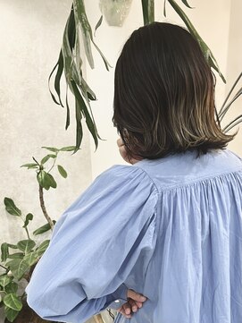 モヨレ(moyole) 外ハネ☆ミディ