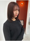 グレージュ切りっぱなしボブ前髪ありミニボブミルクティベージュ
