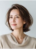柔らかさと立体感を両立した大人ボブ