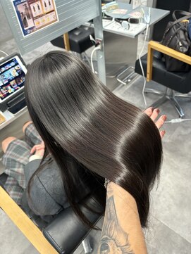 キング 梅田店(K!ng) 縮毛矯正髪質改善ハイライトレイヤーカット梅田美容室エクステ