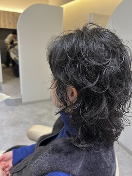 クエンチ(QUENCH) カーリーヘア