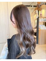 リエットヘアー 西尾市杢左店(Lie-et. hair) ツヤと透明感ベージュで上品なロングスタイル