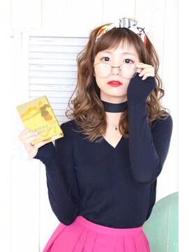 ヘアーガーデン バレッタ(hair garden barretta) スカーフが可愛いオンまゆレイヤー