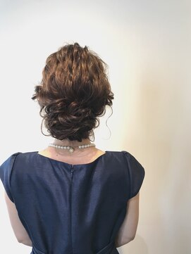 シュプール(SPUR) ねじり×wavyアレンジスタイル