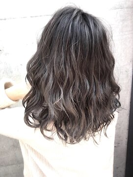 アヴァンスクロス あべのルシアス店(AVANCE.CROSS) デザインカラー×ラフウェーブ×外国人風