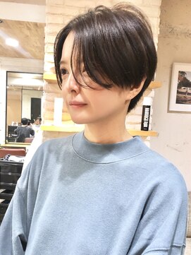 ワール(whirl.) 女性らしいトランクスヘア『ハンサムショート』☆ことりベージュ