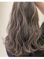 リーヘア(Ly hair) smoky beige contrast highlight