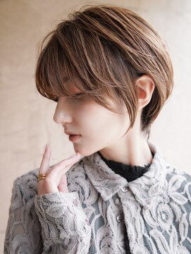カライング(ing) 大人ショートボブ丸みショートカットマッシュショート前髪あり