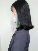 コロ(COLO)&nbsp;【COLO 吉祥寺 丹澤智子】くすみグリーン×イヤリングカラー