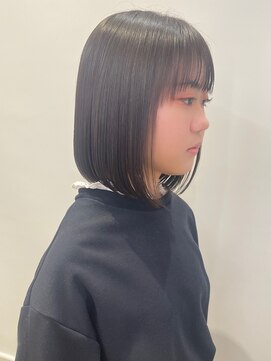 ピルボックス(PILL BOX) ミニボブ/黒髪/ストレートボブ/ショートボブ