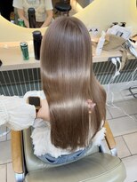 テトラ バイ ネオリーブ 横浜西口店(tetra by neolive)&nbsp;ハイトーン　ミルクティーベージュ　ケアブリーチ　ロング横浜★