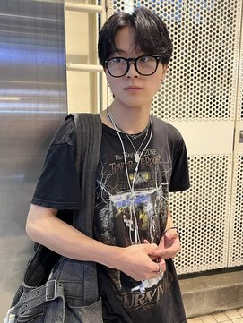 ゼストプール(ZEST POOL) 韓国ヘア センターパート コンマバング フェザー