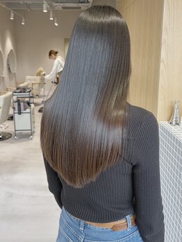 髪のお悩みは人それぞれ。髪の状態を見極め、あなたのダメージに合わせたケアをご提案します◇