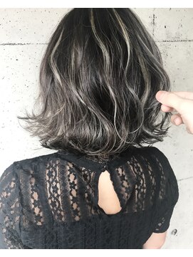 モルト 麻生(molt) コントラストハイライト ボブ