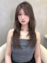 グロー 大宮(GLROW)&nbsp;レイヤーカット　グレージュカラー　顔まわりカット　