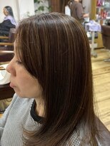 ルーチェ(Luce) 顔周り小顔レイヤー/白髪ぼかしハイライト/鶴川/20代30代40代