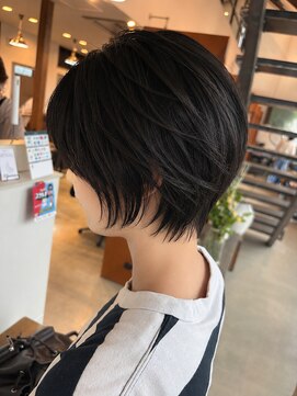 リドル ヘアー 駒生店(Riddle HAIR) 丸みシルエットのショートボブ