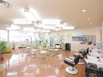 ビューティーサロン キミ・ロイヤル板宿店