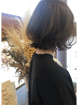 エムサロン 前橋川原(emusalon) レイヤーボブ
