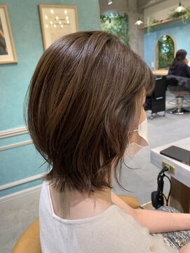 ロンドフルール 大宮東口(Lond fleur) 【林 飛夕也】フォギーベージュ×ナチュラルレイヤーミディ♪