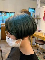 ハウスアンドヘアーワークス(House&Hair works) 個性派ショート