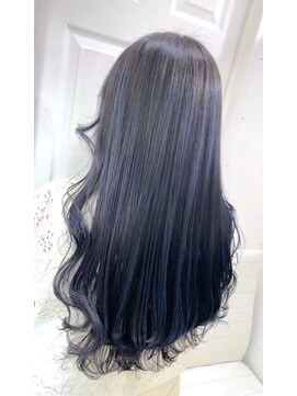 ウーロス(uros.) ブルーブラック