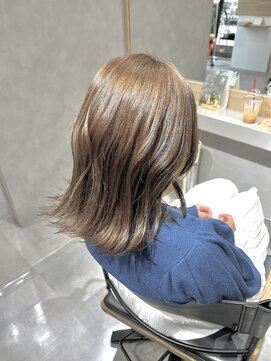 アイス(kice) イルミナWカラー ビーチ