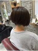 刈り上げボブ×アッシュカラー