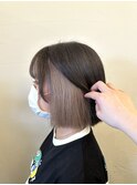 切りっぱなしボブ×インナーカラー