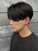 ヒュイル バイ ニアウ(Hwyl by Niau)&nbsp;メンズマッシュセンターパートスパイラルパーマニュアンスパーマ