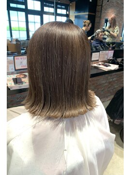 オーガニック アトリエ 大宮(organic+atelier) 大人女性脱白髪染め白髪ぼかしハイライトミディアム