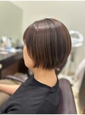 ショートボブ