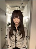 ベージュ