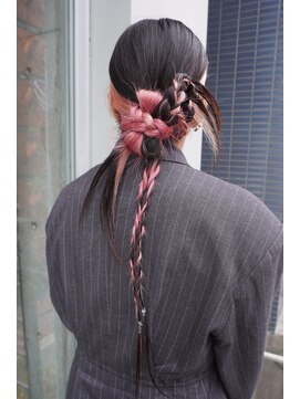 シィーム(cime) ヘアセット　タイトヘア