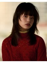 マスタード(MASTARD)&nbsp;小顔ウルフ アンニュイ レイヤーカット モード 顔周りレイヤー