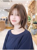 ミディアムレイヤーボブレイヤーカット前髪あり顔周りレイヤー
