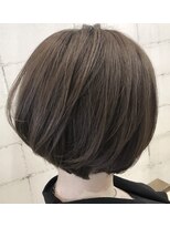 サロン ド ソーホー 蕨(Salon de SOHO) 【大人気の王道スタイル】美シルエットのレイヤーボブスタイル