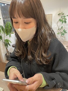 シームリー 千田町店(Seemly) グレージュ