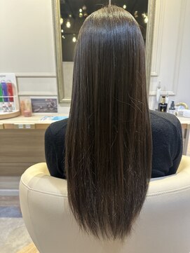 アンド ラ ブランシュ(&.La Blanche) レッドブラウン/ハッシュカット/フルバング/似合わせカット