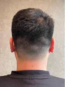 ナイロン(NyLon)の写真/清潔感のある最旬トレンドスタイルを叶えるなら《 NyLon 》にお任せあれ◇男前度UPの好印象スタイルに♪