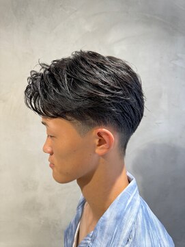 ニコ トウキョウ ヨコハマ(nico) メンズ/センターパート/ニュアンスパーマ