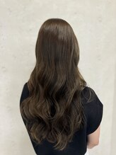 《ディプロマ取得だからこそ出来る（2）》自然な光を含んだような透明感と美しい輝きに。