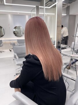 アールプラスヘアサロン(ar+ hair salon) 【新宿/新宿三丁目/ダブルカラー/ハイトーン/コーラルピンク】