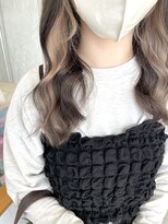 シェル 津山の手店(shel)&nbsp;20代30代大人可愛いミルクティーベージュインナーカラー