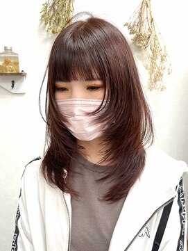 リングバイモアムー(Ring by Moremuu) レイヤーカット　レイヤースタイル