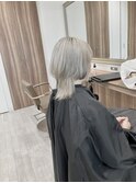 ホワイトベージュ