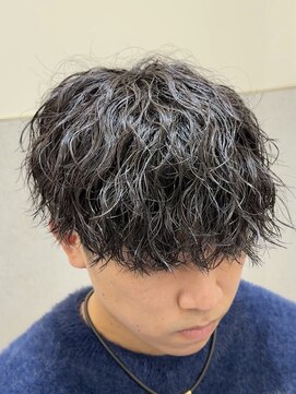 ビカムメンズヘアー 栄店(become men's hair) くるっと跳ねない縦落ちツイストスパイラルパーマ
