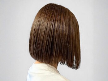 ロカ バイ ティアトロ ヘア サロン(ROCA by teatro hair salon)の写真/六本松駅2分/半個室美容室♪高技術な大人ショートが人気◎バレない白髪染め/白髪ぼかしハイライトも高評価