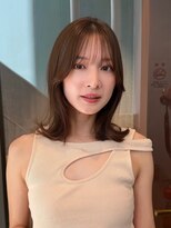 ロッカ 銀座中央通り店(LOCCA)&nbsp;骨格ナチュラルタイプに似合うミディアムレイヤー
