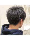 簡単スタイリング★ポイントパーマで作るメンズマッシュ